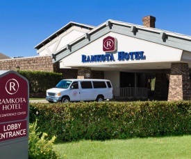 Ramkota Hotel Bismarck