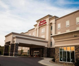 Hampton Inn & Suites Minot