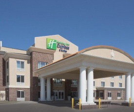 Holiday Inn Express Hotel & Suites Minot South, an IHG Hotel