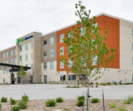 Holiday Inn Express - Alliance, an IHG Hotel