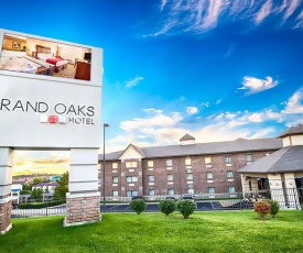 Grand Oaks Hotel