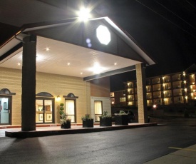 Grand View Inn & Suites