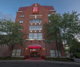 Red Roof Inn PLUS+ Columbus Downtown - Convention Center