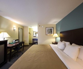 Copley Inn & Suites, Copley - Akron