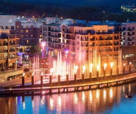 Hilton Promenade Branson Landing