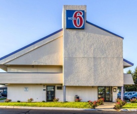 Motel 6-Grove City, OH