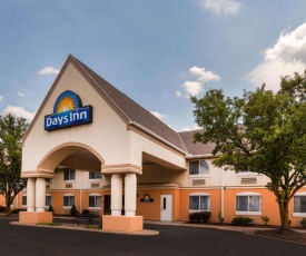 Days Inn by Wyndham Milan Sandusky South