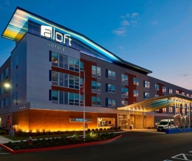 Aloft Cleveland Airport