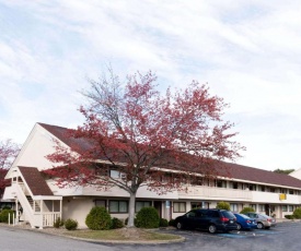 Super 8 by Wyndham Strongsville/Cleveland