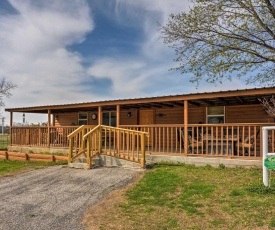 Bartlesville Cabin with Pool, Hot Tub and Trampoline!