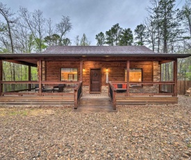 Casa Luna Cabin with Fire Pit in Broken Bow!