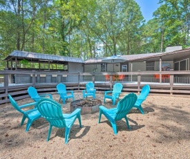 Lavish Getaway with Hot Tub on Almost 6 Acres!