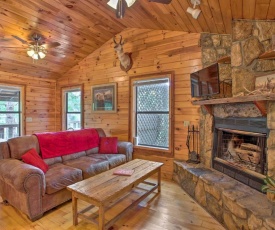 Pet-Friendly Cabin 5 Miles to Broken Bow Lake