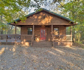 Starstruck Cabin with Spa 4 Mi to Broken Bow Lake!