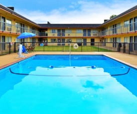 Castle Inn & Suites Chickasha