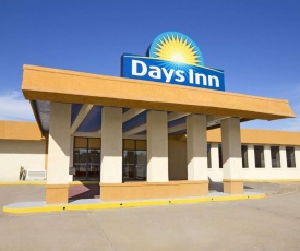 Days Inn by Wyndham Henryetta