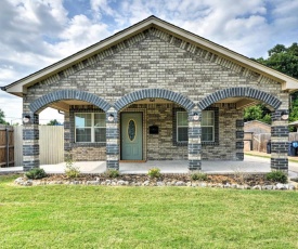 Oklahoma City House with Yard - 10 mins to Downtown!