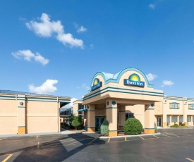 Days Inn by Wyndham Oklahoma City Fairground