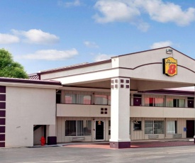 Super 8 by Wyndham Oklahoma/Frontier City