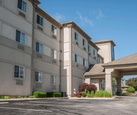 Sleep Inn & Suites Lake of the Ozarks