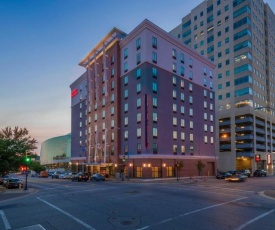 Hampton Inn & Suites Tulsa Downtown, Ok