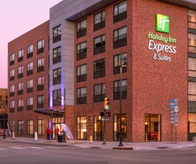 Holiday Inn Express & Suites - Tulsa Downtown - Arts District, an IHG Hotel