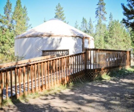 Bend-Sunriver Camping Resort Wheelchair Accessible Yurt 13