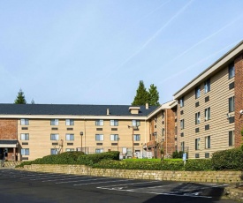 Clarion Inn & Suites Clackamas - Portland