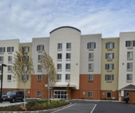 Candlewood Suites Eugene Springfield, an IHG Hotel