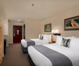 The Garibaldi House Inn and Suites