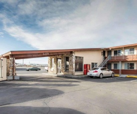 Rodeway Inn & Suites Hermiston