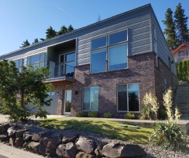 Hood River Mountain View House