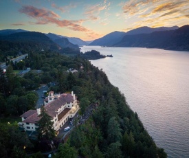 Columbia Gorge Hotel & Spa