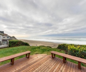 The Best Little Beach House on the Oregon Coast!