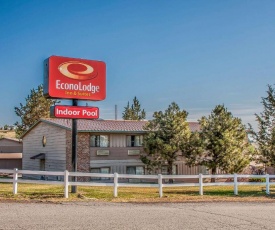 Econo Lodge Inn & Suites Madras Chateau Inn