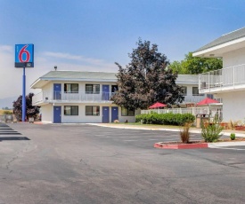 Motel 6-Medford, OR