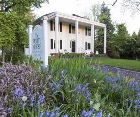 The White House Bed and Breakfast