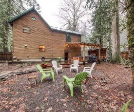 Marshall's Cabin in Rhododendron