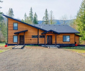 Newly built Modern Chalet at Mt. Hood Village