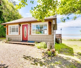 Happy Camp Beachfront Cabin