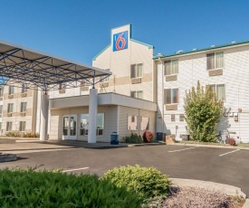 Motel 6-Redmond, OR