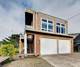 300-310 South Pacific St Townhouse Units, 1, 2 And 3 Townhouse