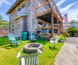 Coral Cottage - 2 Bed 2 Bath Vacation home in Rockaway Beach