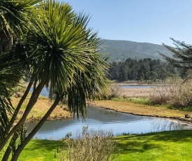 Crescent Lake Lookout