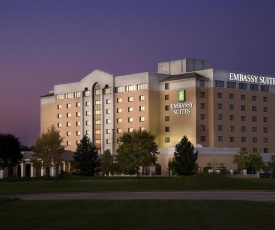 Embassy Suites Kansas City International Airport