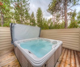 Splitrock Lane 3 by Village Properties at Sunriver