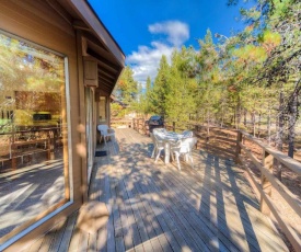 White Elm Lane #15 by Village Properties at Sunriver