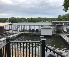 Waterfront Townhouse on 7 MM