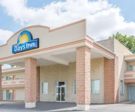 Days Inn by Wyndham St. Louis North