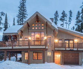 Moonlight Mountain Home| 8 Happy Trails